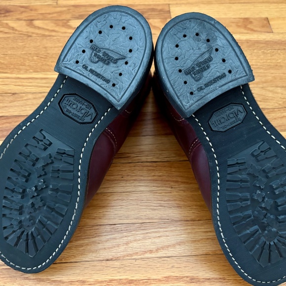 Red Wing Shoes Iron Rangers 8119 - Picture 3 of 9